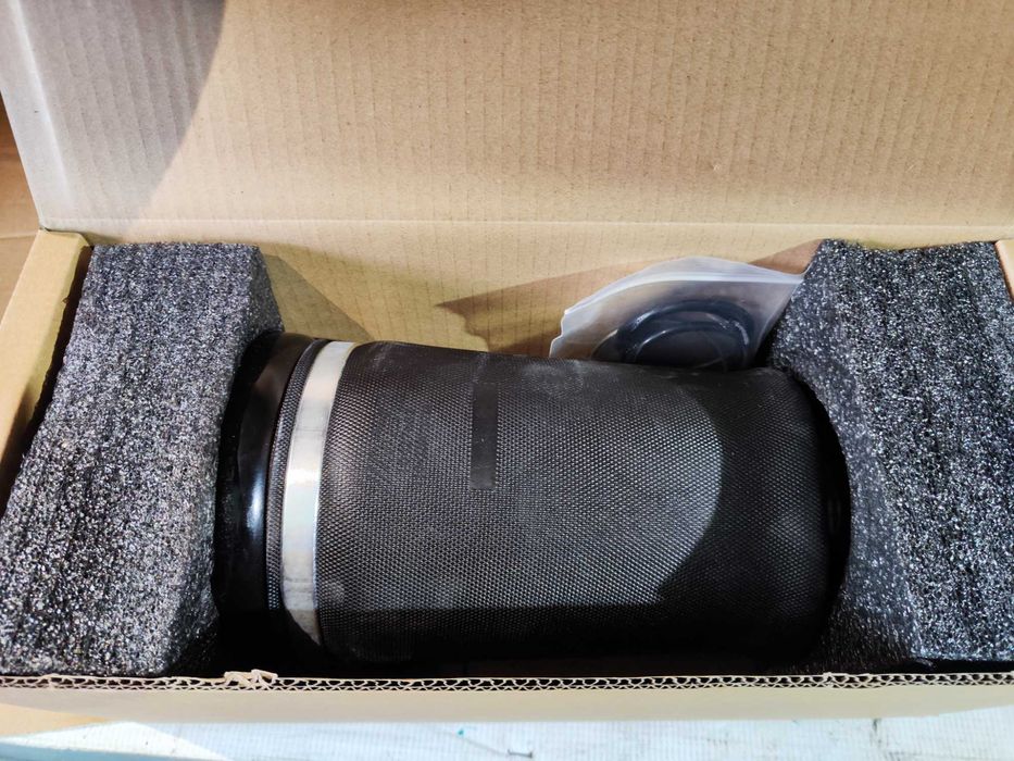 110 € W164 НОВА Предна въздушна възглавница Airmatic Мерцедес ML ATEC