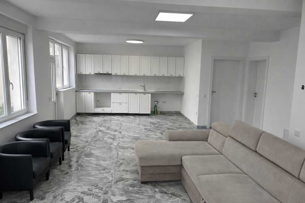 Casă nouă P+1, 220 mp utili, 405 mp teren ideală pt familie/investiție