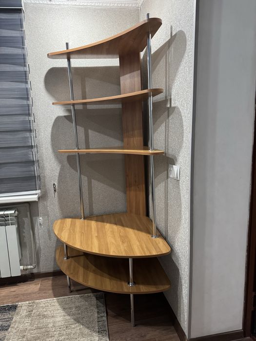 Угловые полки