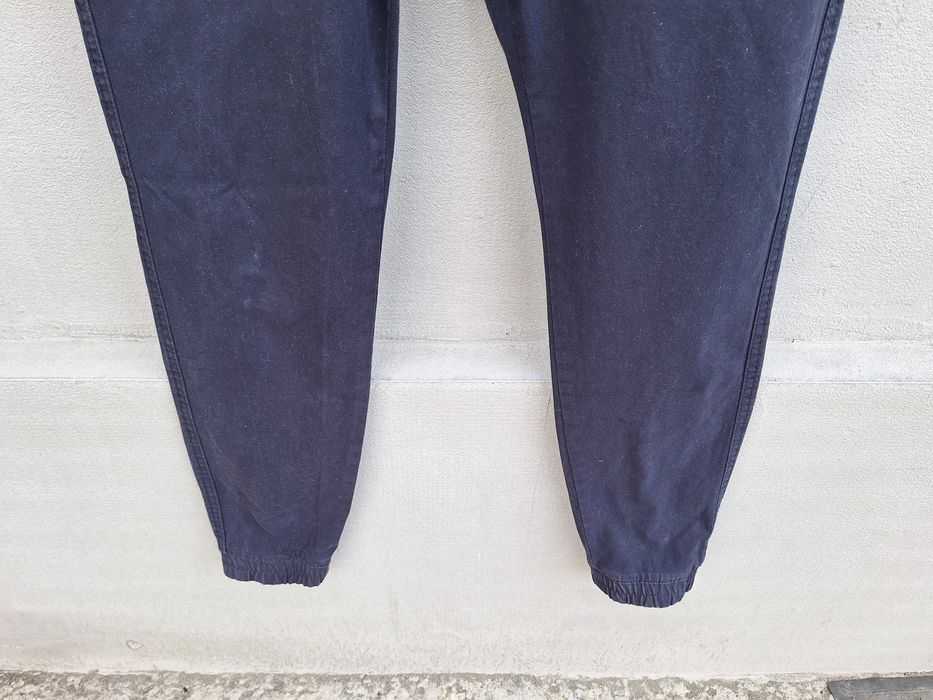 **ClockHouse Slim Fit | talie 80 cm | pantaloni sport, barbat | 50 | M