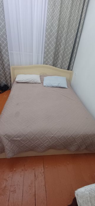 Спалный гарнитур кровать