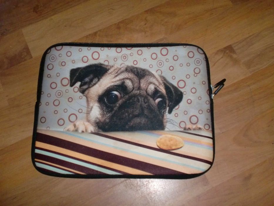 Продавам чанти и калъфи за лаптопи и таблети