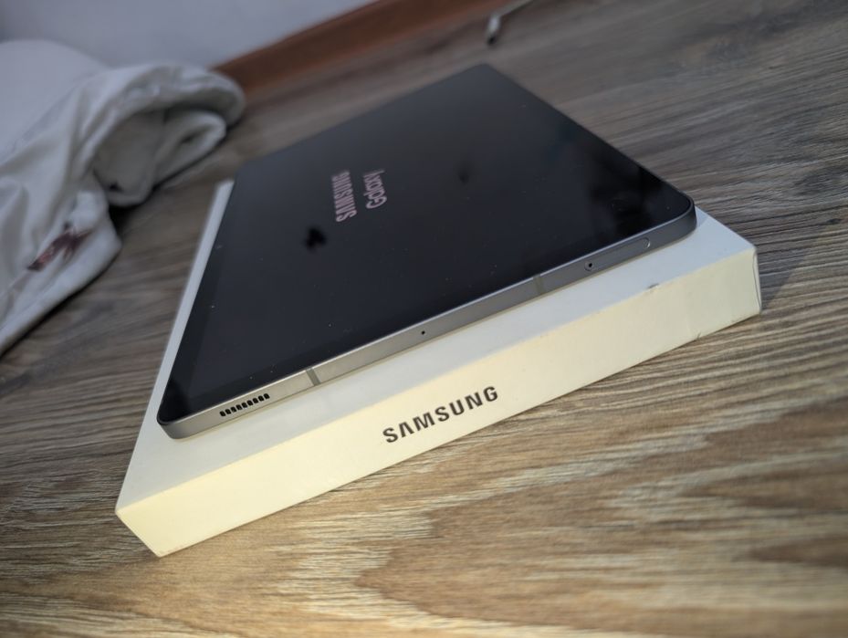 Samsung tab s9 fe планшет