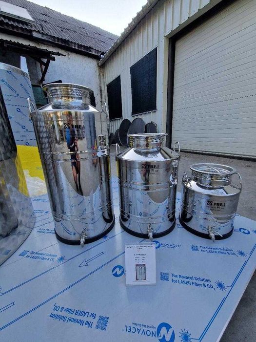 Butoaie/Rezervor Inox Alimentar 25 - 1.000 litri capac flotant/închise