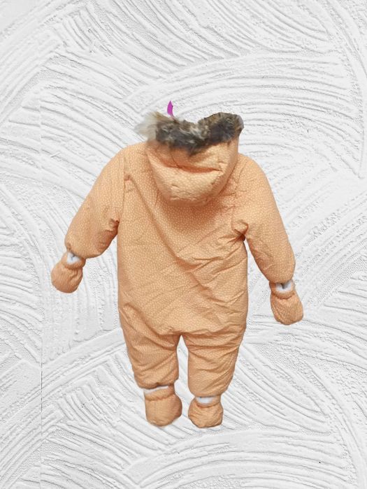 Bolalar uchun kombinzon