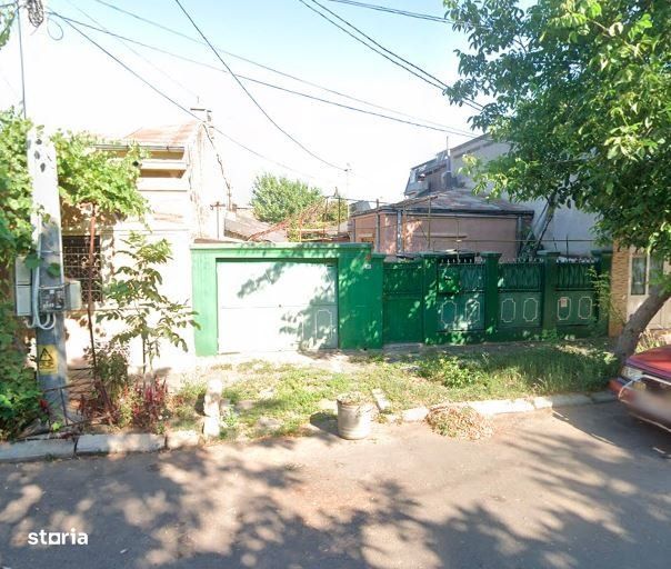 Braila, Teren  390 mp cu casa degradata - CENTRAL