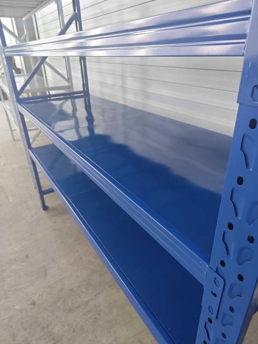 Метален стелаж с 4 рафта