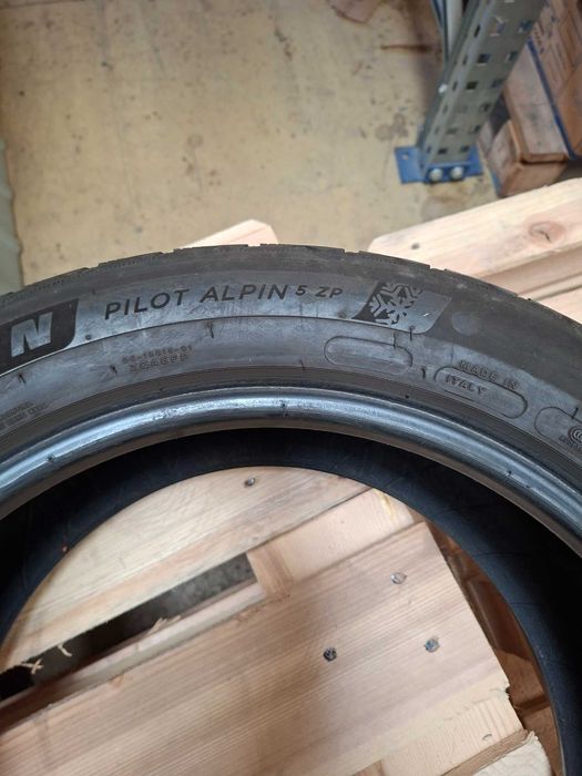 Anvelope Michelin Pilot Alpin 5 - 225/50/R17