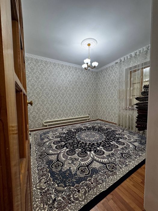 Срочно ховли сотилади.7сотих,нижный комсомольскийда