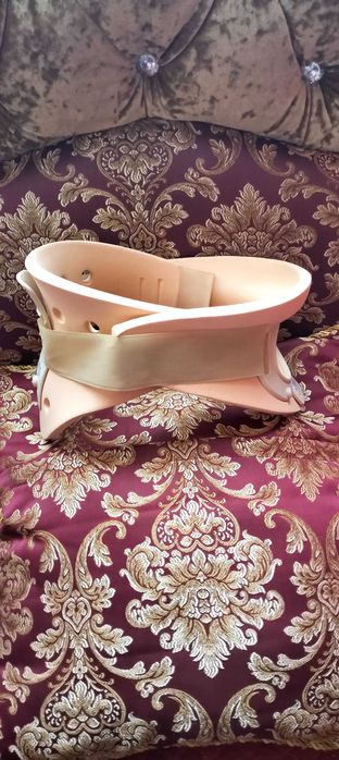 Корсет на область шеи