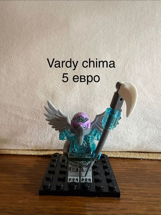 Lego фигурки от различни серии