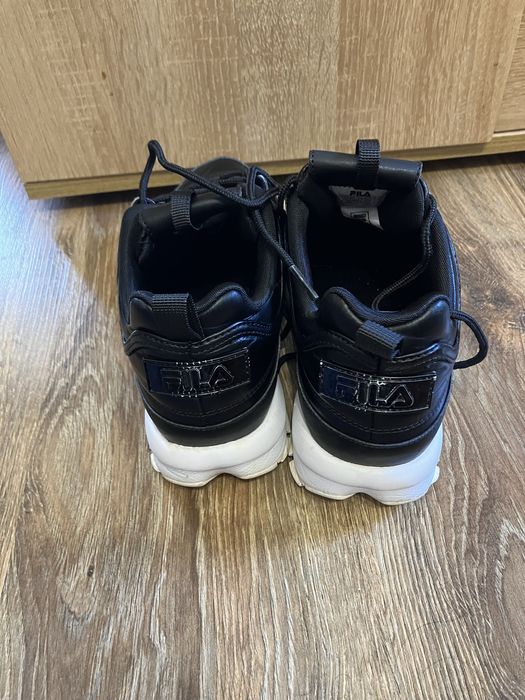 Дамски сникърси Fila