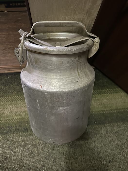 Бидон десять литров