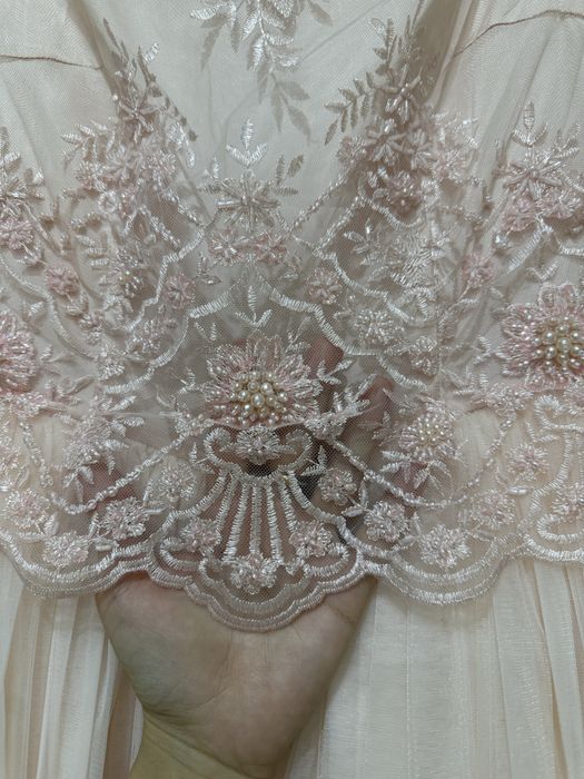 Платье вечернее нарядное