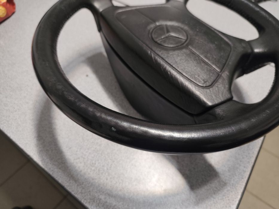 Волан Мерцедес w124,w202,w210,r129