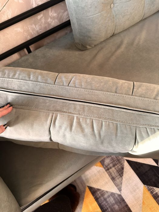 Продам двухярусную кровать 190 /90