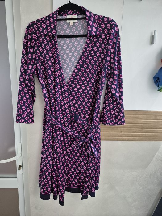 Rochie roz închis