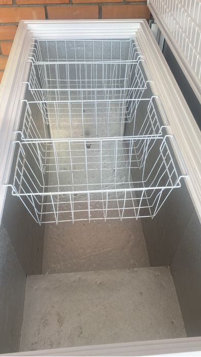 Продам морозильную камеру