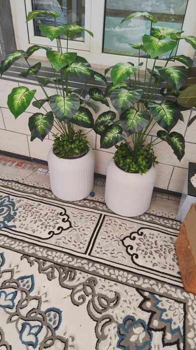 Искусственные цветы для офис