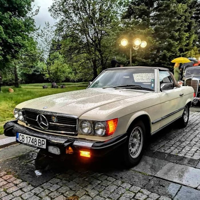 Ретро автомобил Mercedes SL 380 под наем