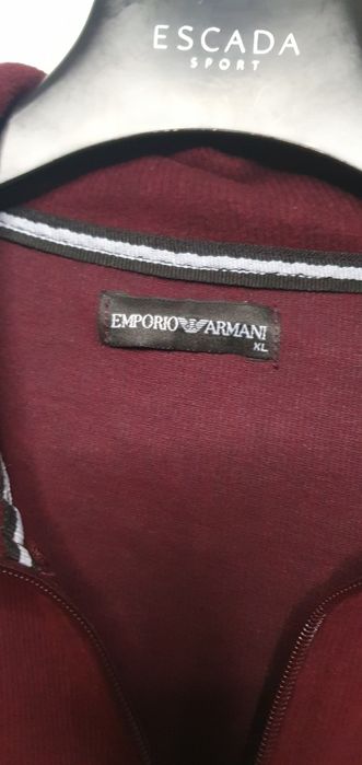 Горница на Армани