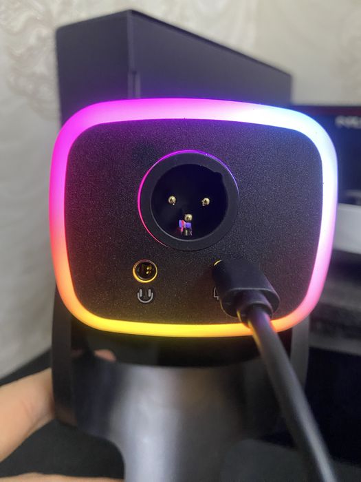 Микрофон Mightily