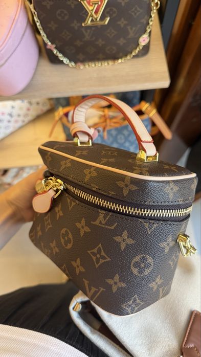 Чанта Iouis Vuitton