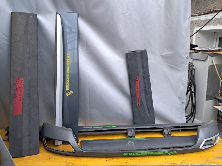 Лайсна  Врата  лайсна задна броня Праг Seat Ateca