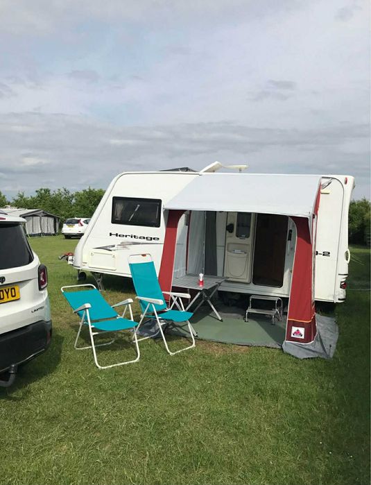 Vând cort mic rulota