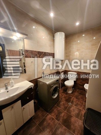 Продава се Тристаен апартамент в Варна, Виница - 120 кв.м за 1542 €/кв.м - Снимка #6