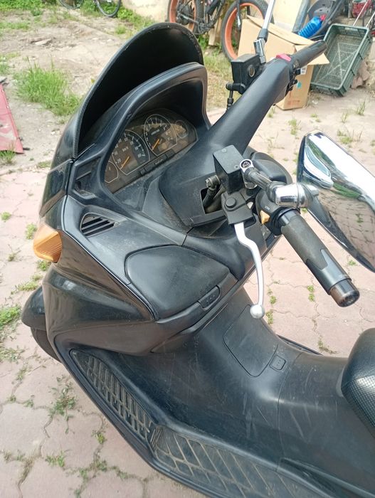 Suzuki burgman 400