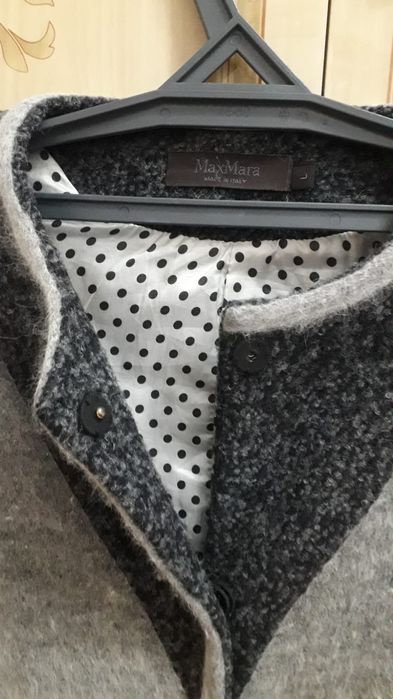 Весенняя куртка 42размер