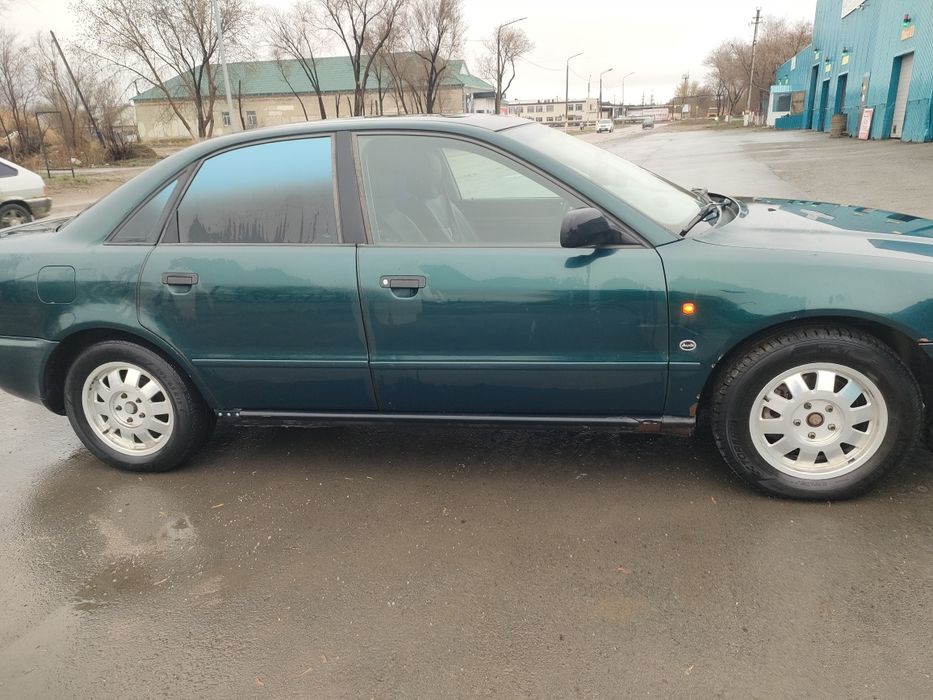 Продам Ауди а4 б5 1.8 адр