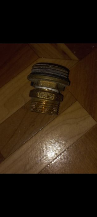 Месингови накрайници