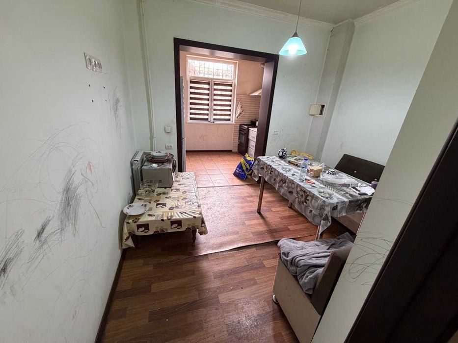 Продается  3 комнатная квартира 90 м2 Карасу 1  (КА)