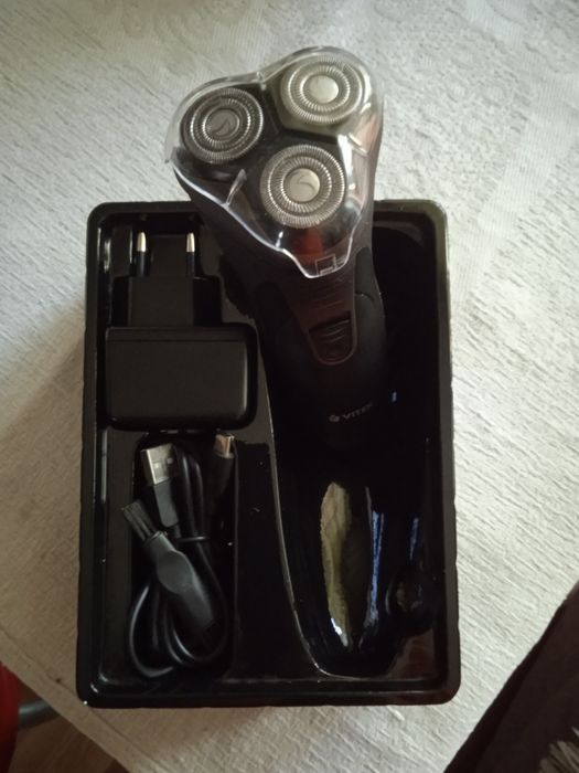 Электрическая бритва VT 8267BN