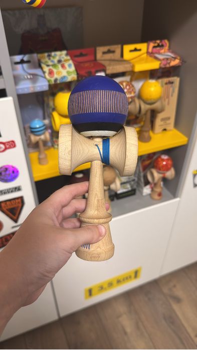 Kendama Sweets Broken Shape Broken Bones Albastra