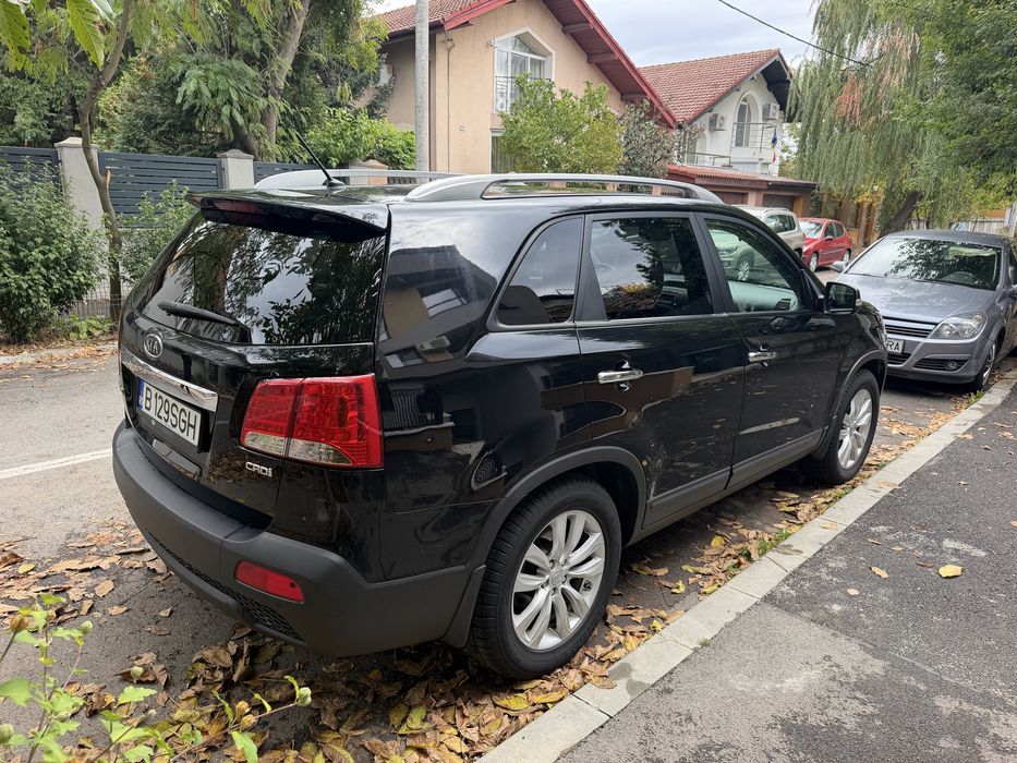 KIA Sorento 2011 — imagine 4