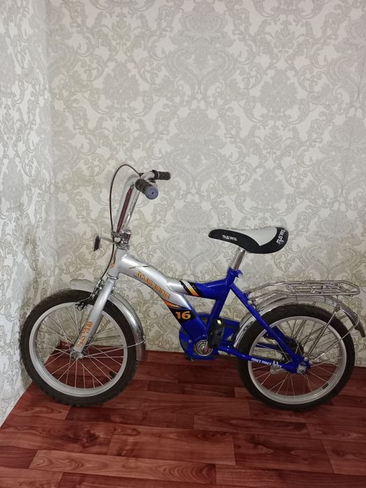 Продаю два  велосипед в ртличном состоянии.