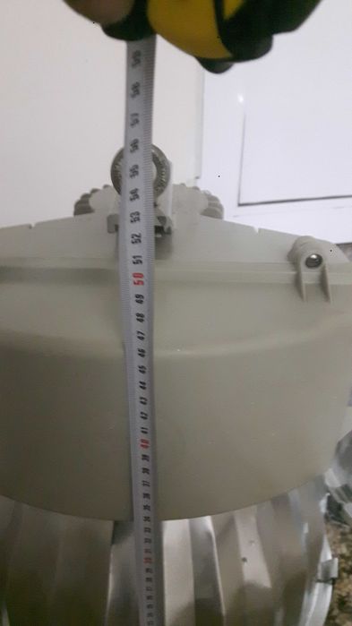 Промишлено осветително  тяло тип Камбана