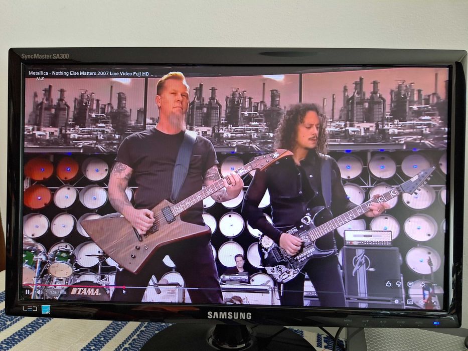 Monitor LED pentru PC , model SAMSUNG
