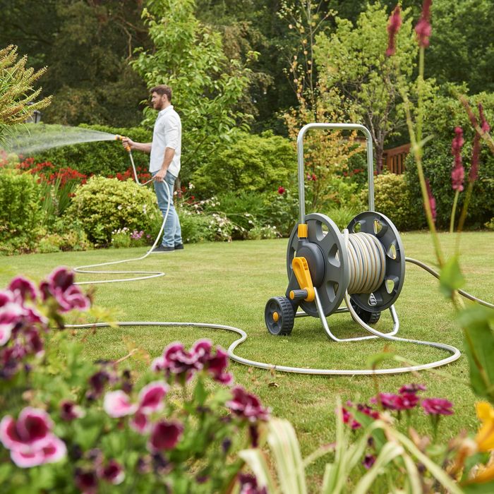 Готовая катушка со шлангом HozeLock 20 м (шланг для полива)