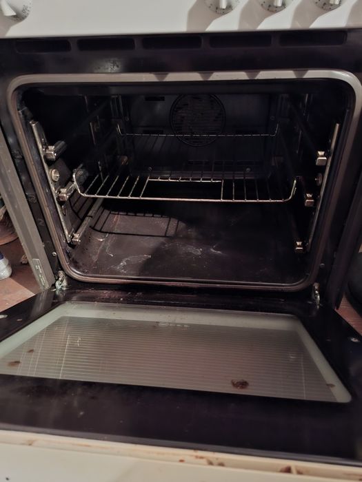 Фурна за вграждане NEFF  със котлони