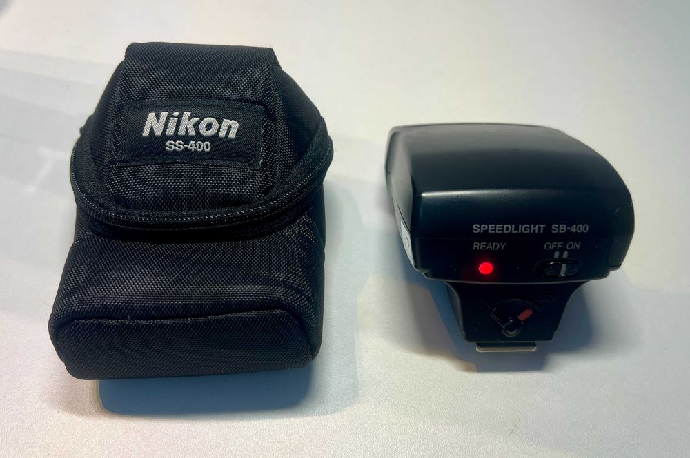 Фотовспышка Nikon Speedlight SB-400