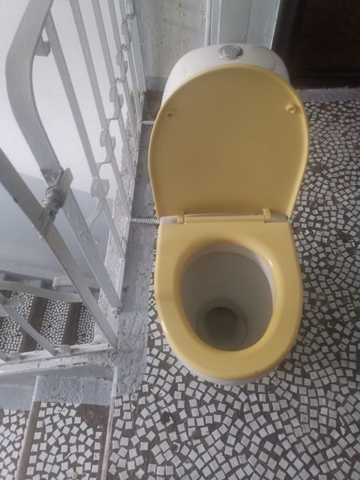 Унитаз рабочий бу