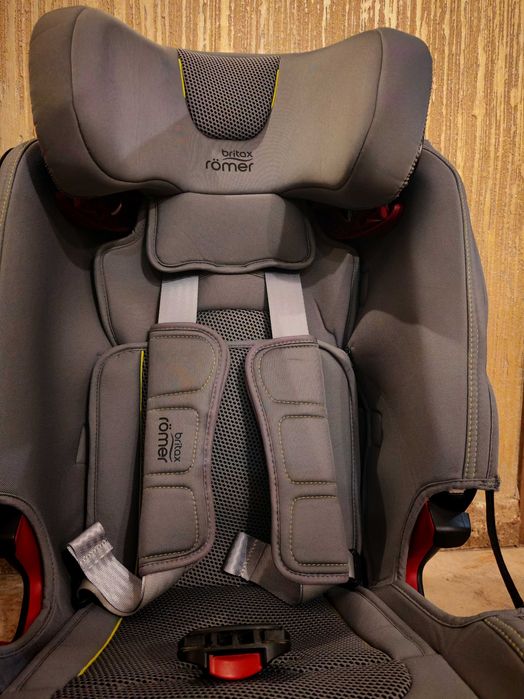 Scaun de mașină Britax Romer