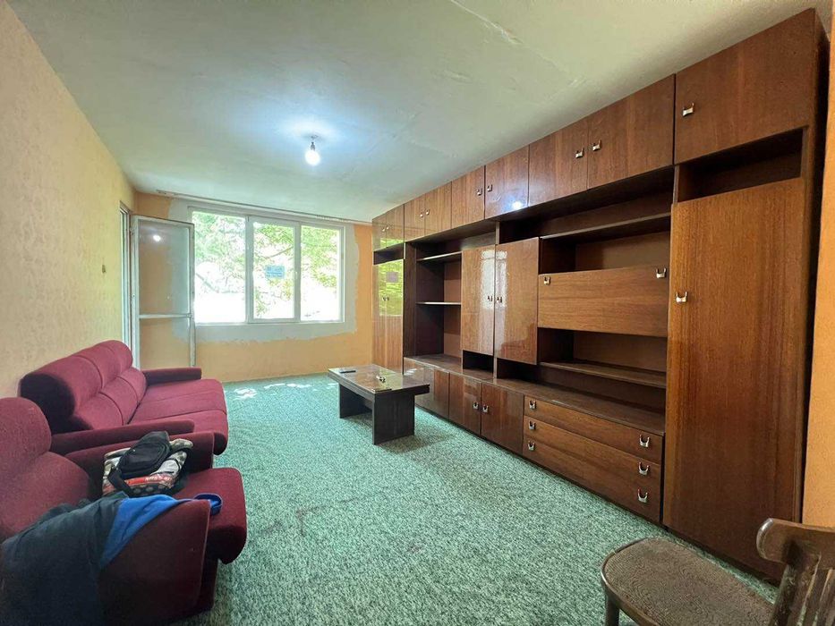 Продава се Тристаен апартамент в Търговище, Център - 90 кв.м за 901 €/кв.м - Снимка #1