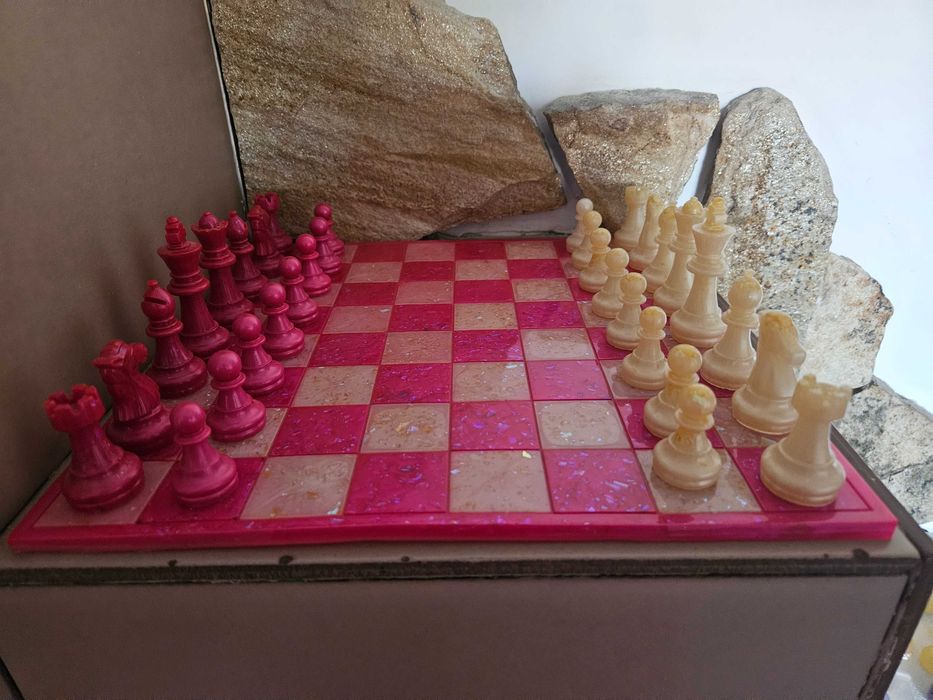 Шах от епоксидна смола