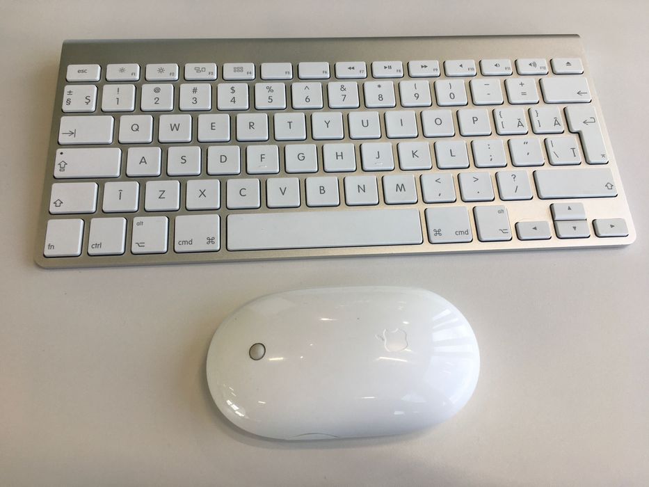 Mac mini Server mid‑2011 • i7 Quad‑Core • 2×500GB SSD RAID  • 16GB RAM