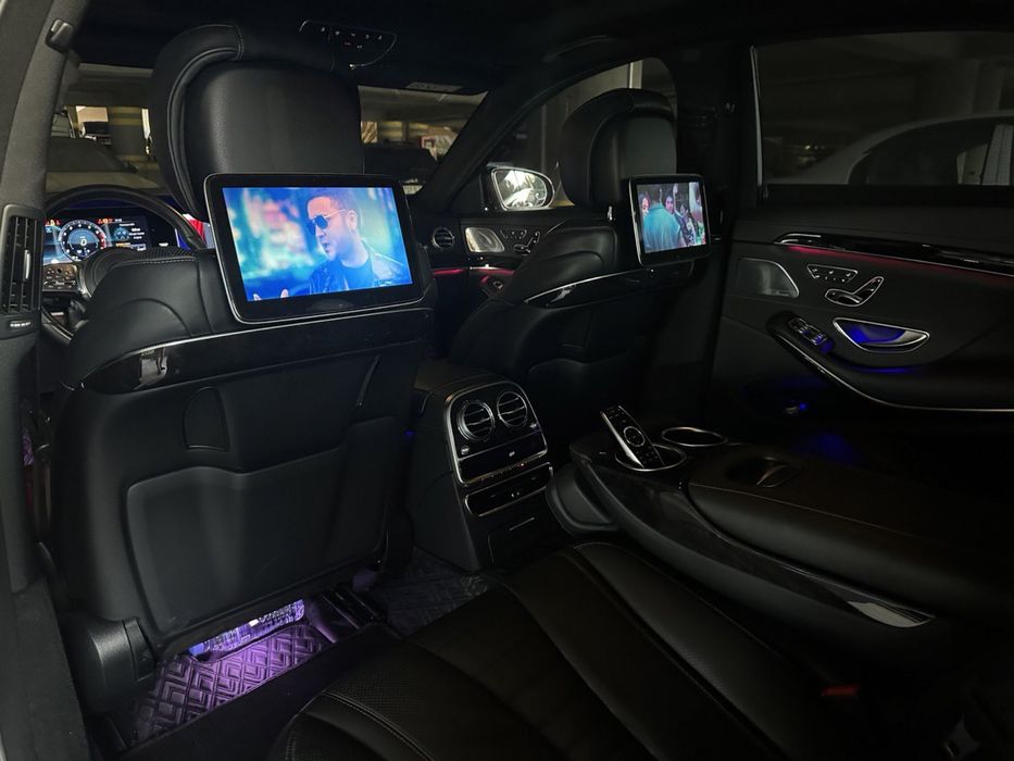 Mercedes w222 с водителем